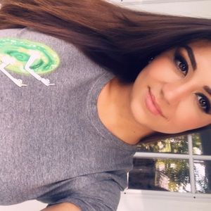 Meet your Posher, Madison